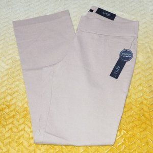 Women's APT. 9 Bootcut Mid-rise Khaki Pants Plus Size 14. NWT-Retail $48.00.